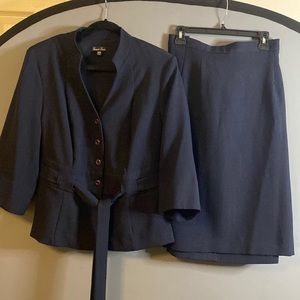 Plus Size Navy Blue Skirt Suit